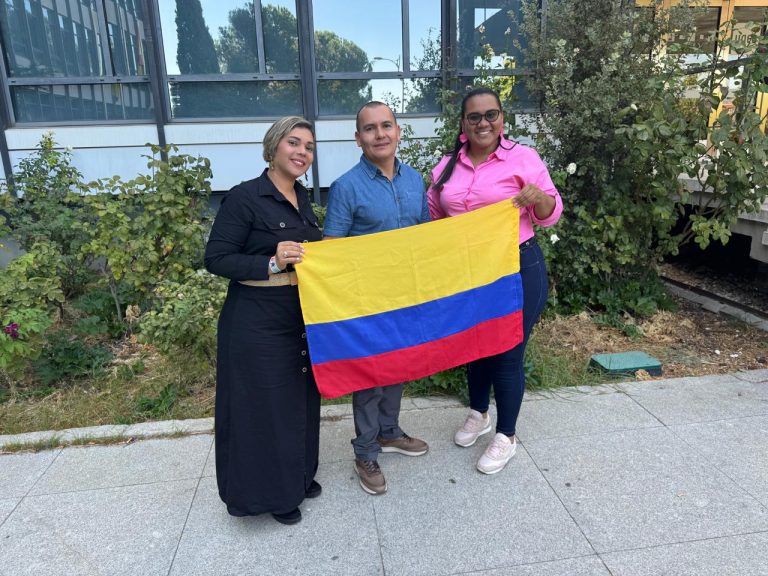 Rosa Ruiz Botero y Jennifer Minota López, ambas de Cali, y Wbeimar Cifuentes Robledo, de Medellín.