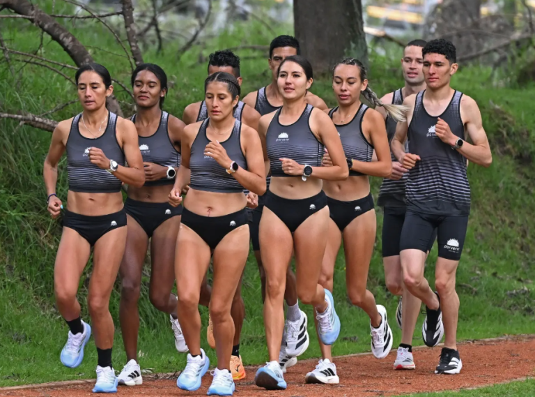 atletas equipo porvenir 2026