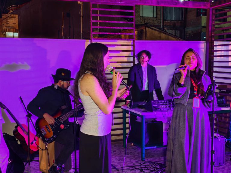 CasAbierta Suba  Cantante Liliana Rodriguez Zonabien