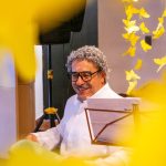 foto donación libros FUNDACIÓN GABO Tunal