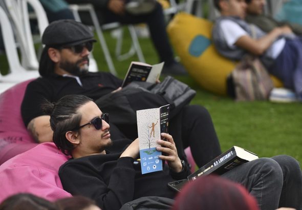 Lecturas para acompañarnos - IDARTES